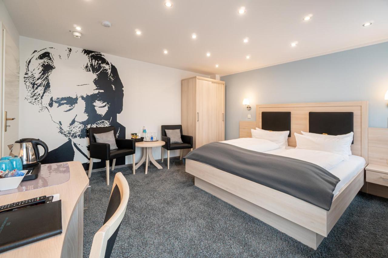 Hotel Deutscher Hof Кассель Екстер'єр фото