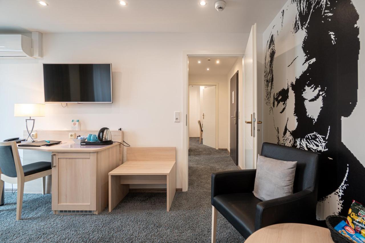 Hotel Deutscher Hof Кассель Екстер'єр фото